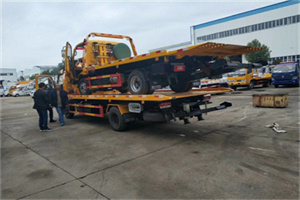 海港区同城汽车补胎